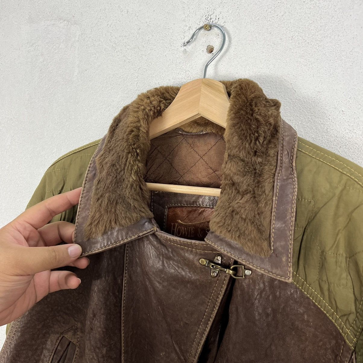 Japanese Brand VINTAGE HOWIE & SON MADE IN SPAIN SUIDE LEATHER JACKET Size US L / EU 52-54 / 3 - 8 Thumbnail