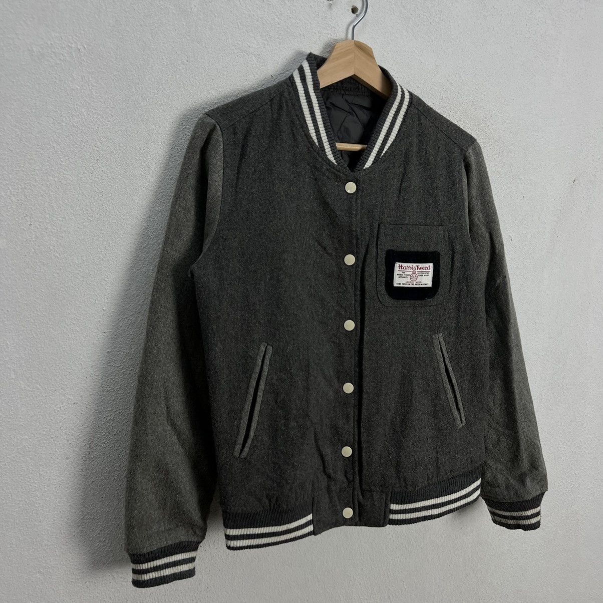 Harris Tweed × Japanese Brand VINTAGE HARRIS TWEED VARSITY JACKET Size US S / EU 44-46 / 1 - 5 Thumbnail