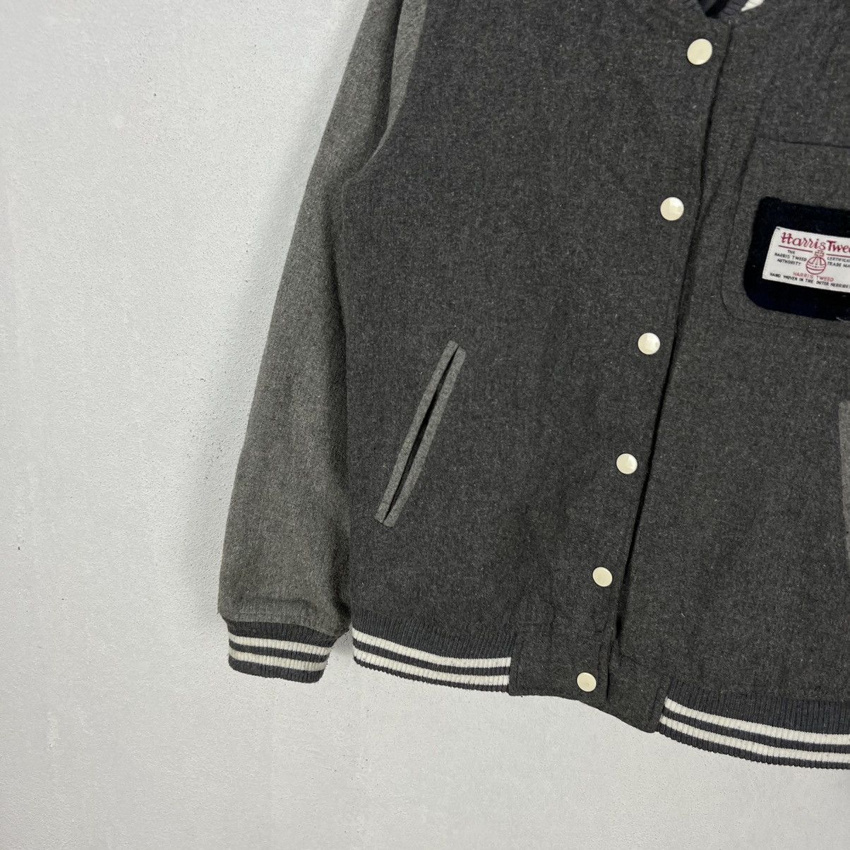 Harris Tweed × Japanese Brand VINTAGE HARRIS TWEED VARSITY JACKET Size US S / EU 44-46 / 1 - 4 Thumbnail