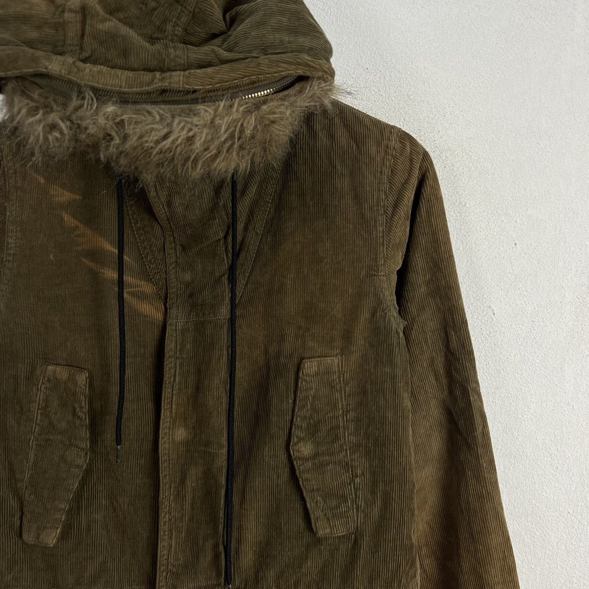 Carhartt VINTAGE CARHARTT HOODIE ICONIC MULTI POCKET JACKET MINK FUR Size US S / EU 44-46 / 1 - 6 Thumbnail