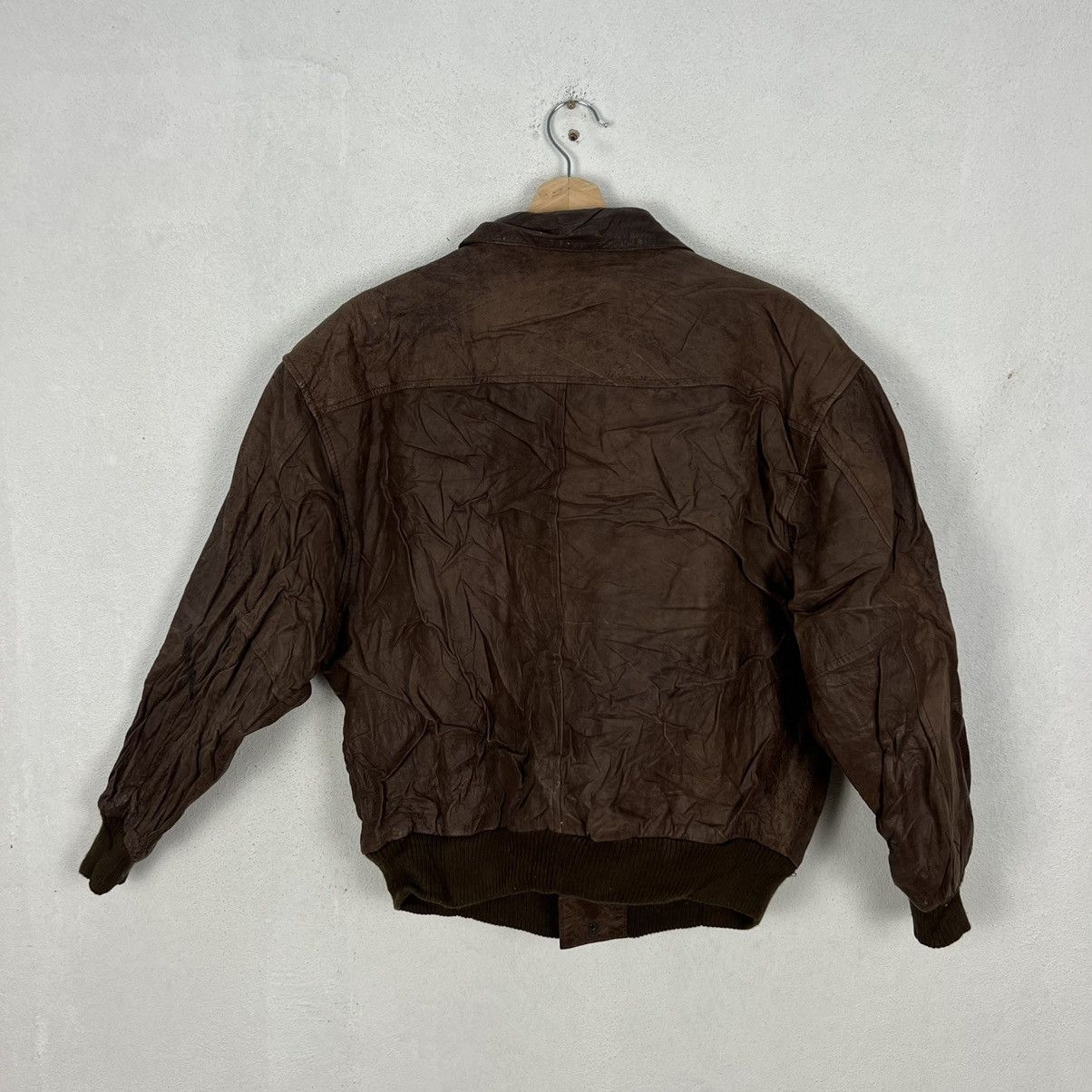 Vintage LOWELL & WHITNEY BOMBER STYLE JACKET LEATHER BIG LOGO LINING Size US M / EU 48-50 / 2 - 5 Thumbnail