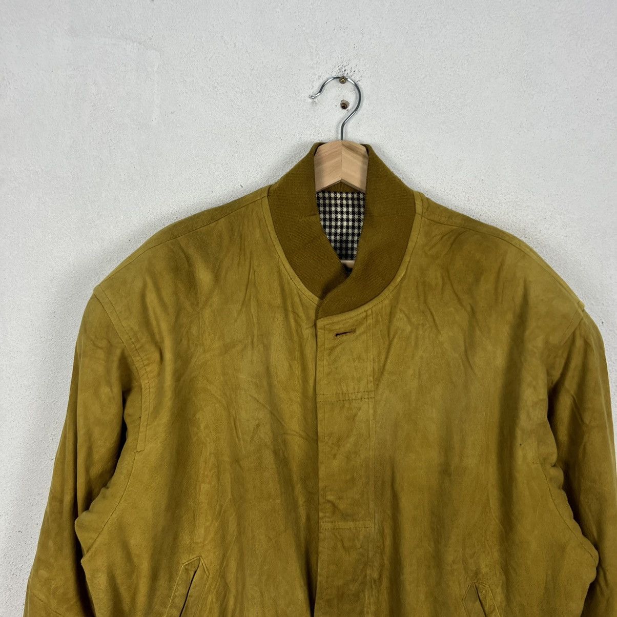 Japanese Brand VINTAGE SUIDE BOMBER STYLE LEATHER JACKET CHRISTIAN AUJARD Size US L / EU 52-54 / 3 - 3 Thumbnail