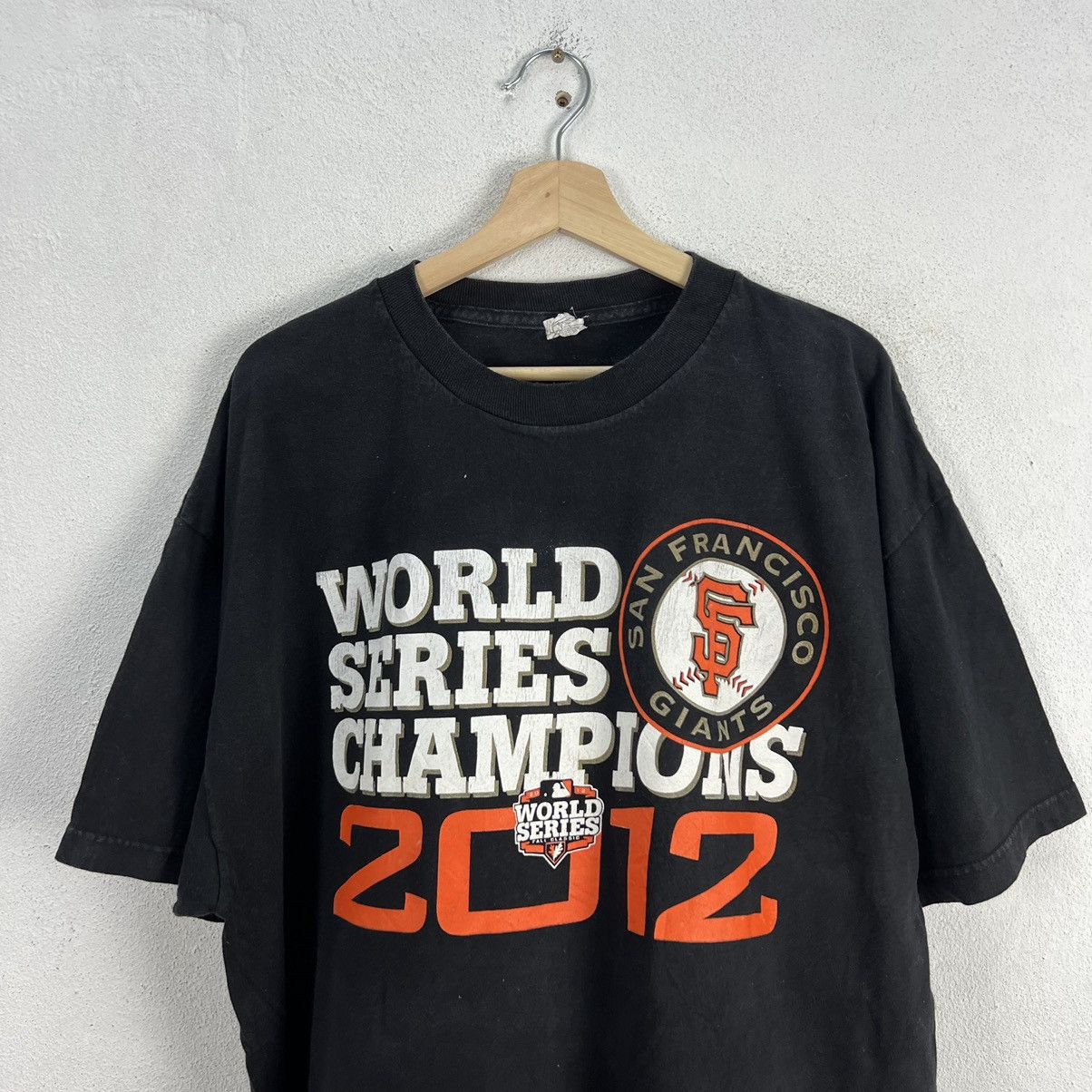 Sports Specialties VINTAGE WORLD SERIES CHAMPIONS 2012 BIG LOGO TEE Size US XXL / EU 58 / 5 - 3 Thumbnail