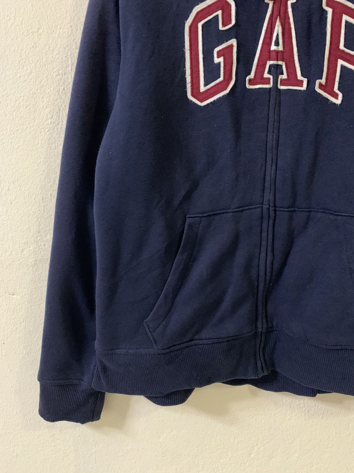 Gap Gap Big Logo Spellout Hoodie Size US L / EU 52-54 / 3 - 3 Thumbnail