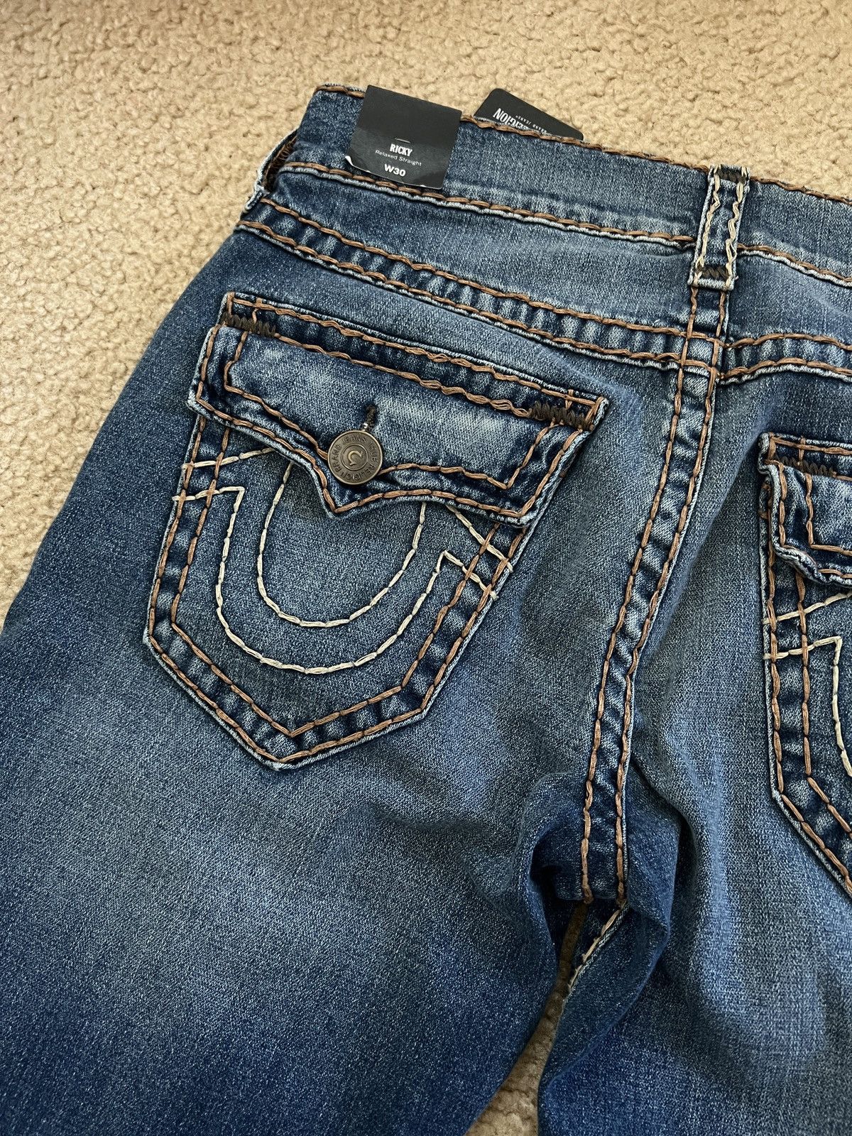 True Religion Super t straight leg relaxed fit denim jeans flap pockets 30 Size US 30 / EU 46 - 17 Thumbnail