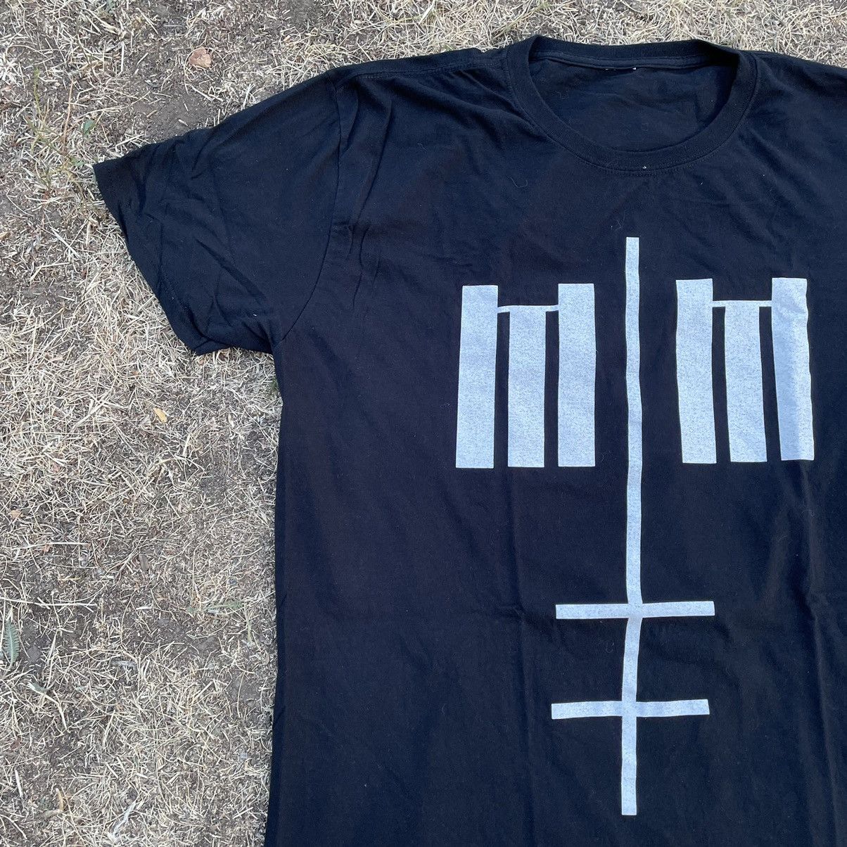 Vintage Vintage Y2K Marilyn Manson Graphic Tee Dark Streetwear XL Size US XL / EU 56 / 4 - 3 Thumbnail