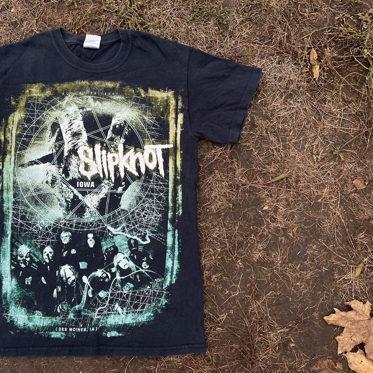 Vintage Vintage Y2K Slipknot Graphic Tee Band Grunge Thrashed Boxy M Size US M / EU 48-50 / 2 - 2 Thumbnail