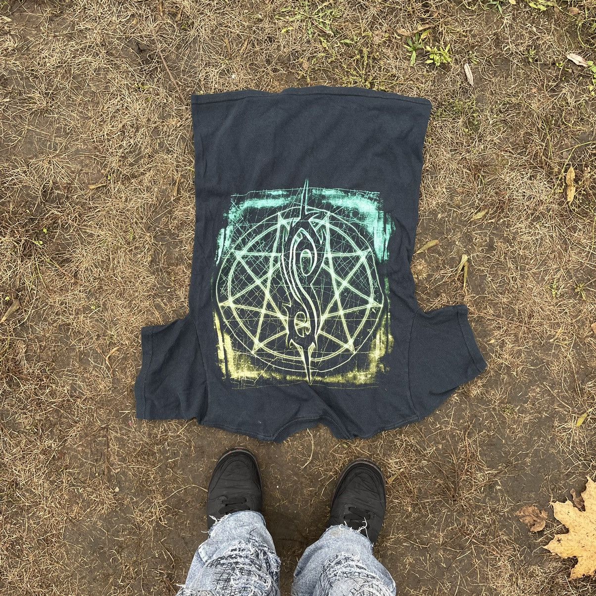 Vintage Vintage Y2K Slipknot Graphic Tee Band Grunge Thrashed Boxy M Size US M / EU 48-50 / 2 - 7 Thumbnail