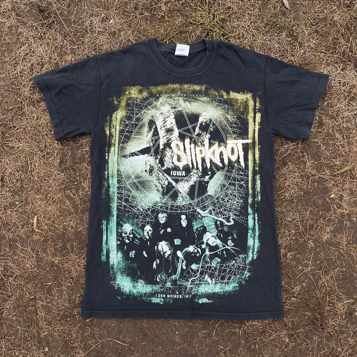 Vintage Vintage Y2K Slipknot Graphic Tee Band Grunge Thrashed Boxy M Size US M / EU 48-50 / 2 - 3 Thumbnail