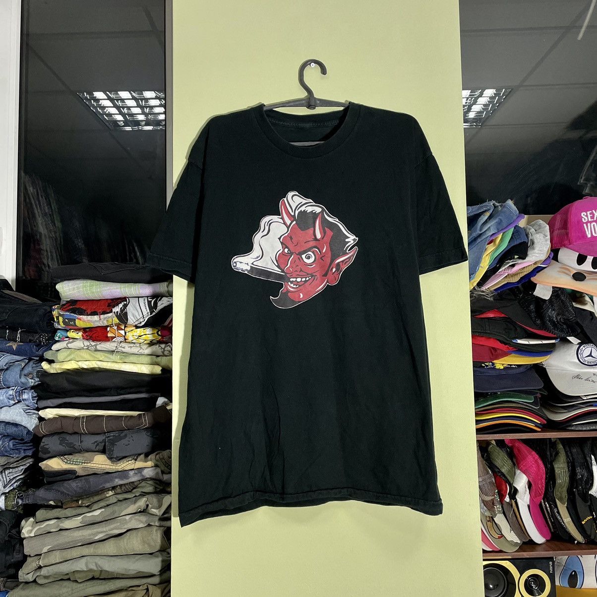 Vintage Vintage 90s Horror Graphic Tee Devil Skulls Vamp Punk XL Size US XL / EU 56 / 4 - 1 Thumbnail