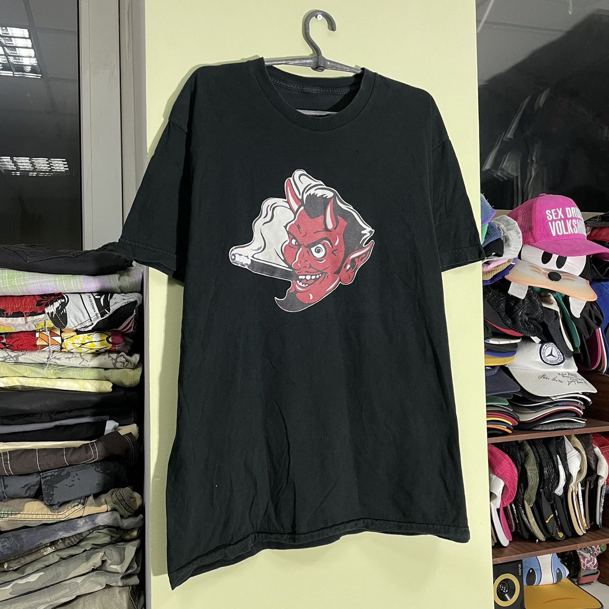 Vintage Vintage 90s Horror Graphic Tee Devil Skulls Vamp Punk XL Size US XL / EU 56 / 4 - 2 Thumbnail