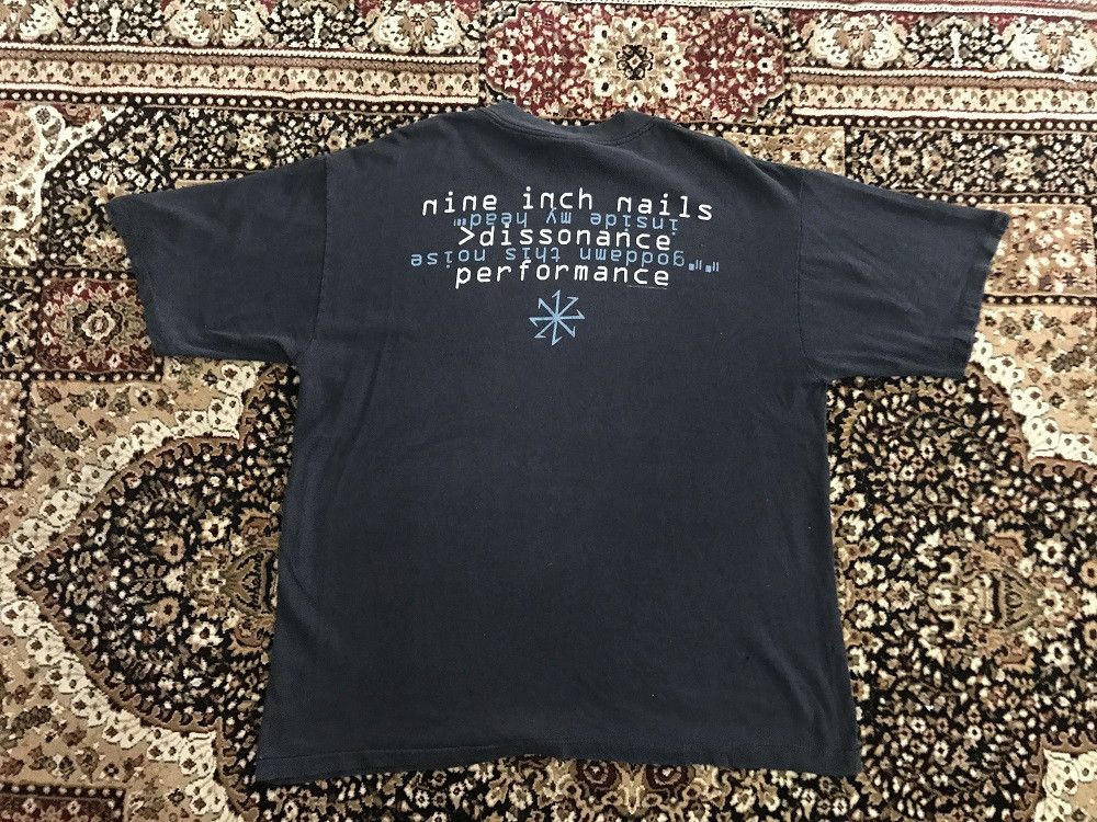 Band Tees 👉🔥 Vintage 90s Nine Inch Nails Rock Band t shirt Size US XL / EU 56 / 4 - 16 Thumbnail