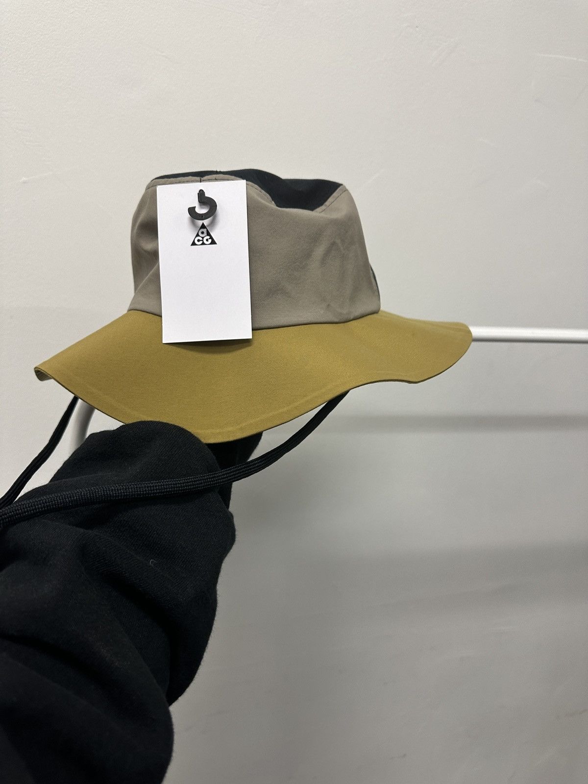 Nike × Nike ACG Nike ACG Bucket Hat DC9088-045 Size ONE SIZE - 9 Thumbnail