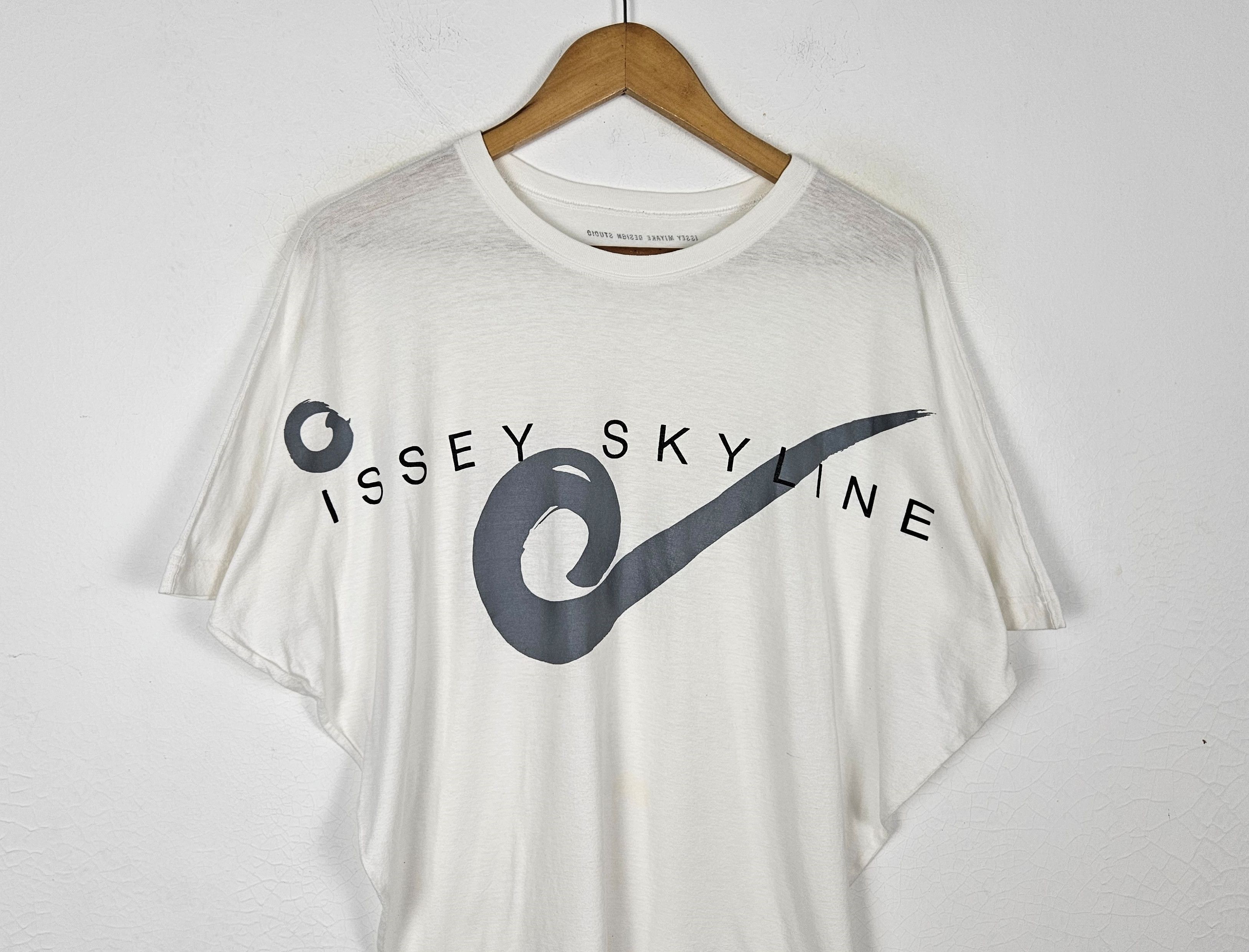 Issey Miyake Issey Miyake Skyline designer dress japan shirt Size US XL / EU 56 / 4 - 2 Thumbnail