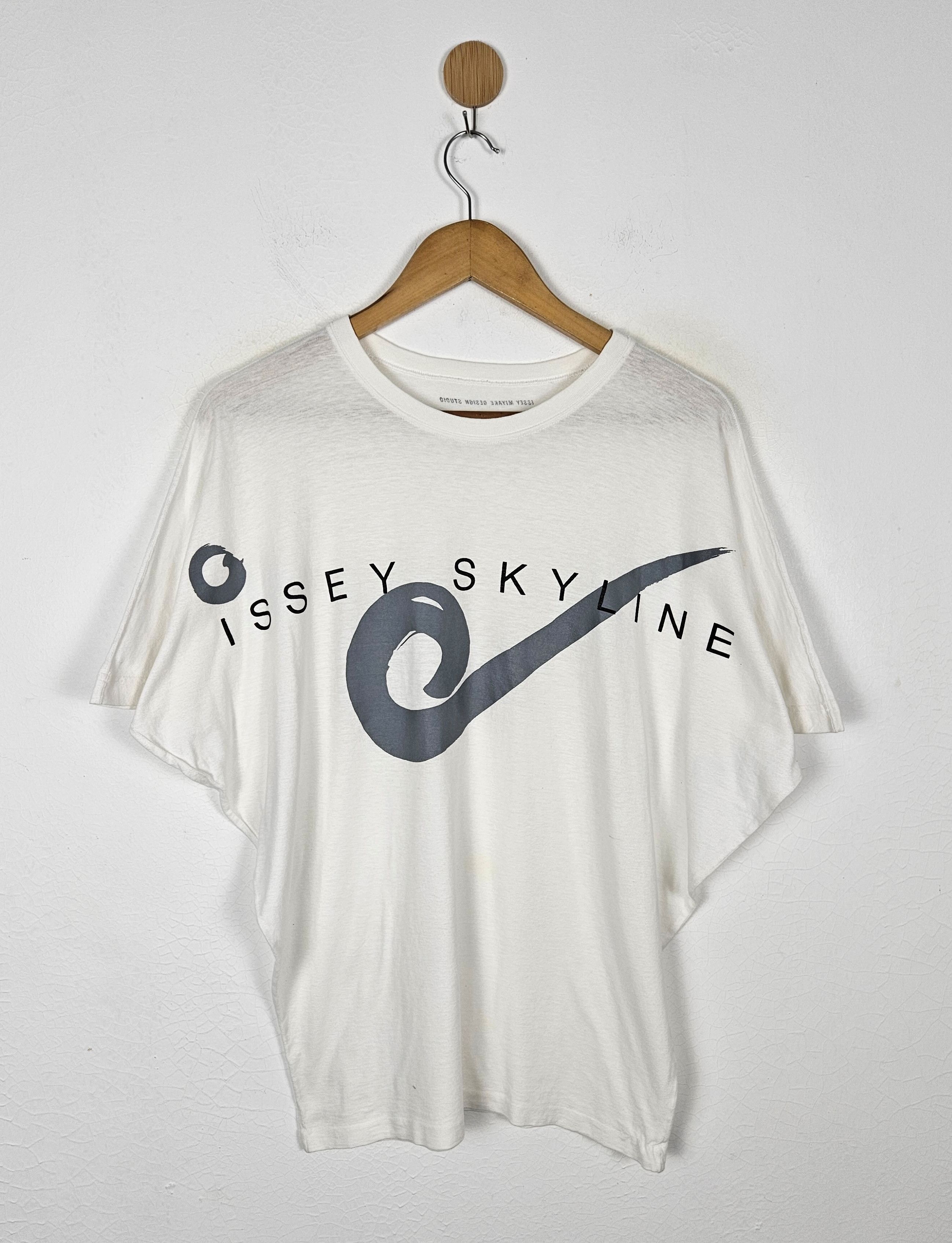 Issey Miyake Issey Miyake Skyline designer dress japan shirt Size US XL / EU 56 / 4 - 1 Thumbnail