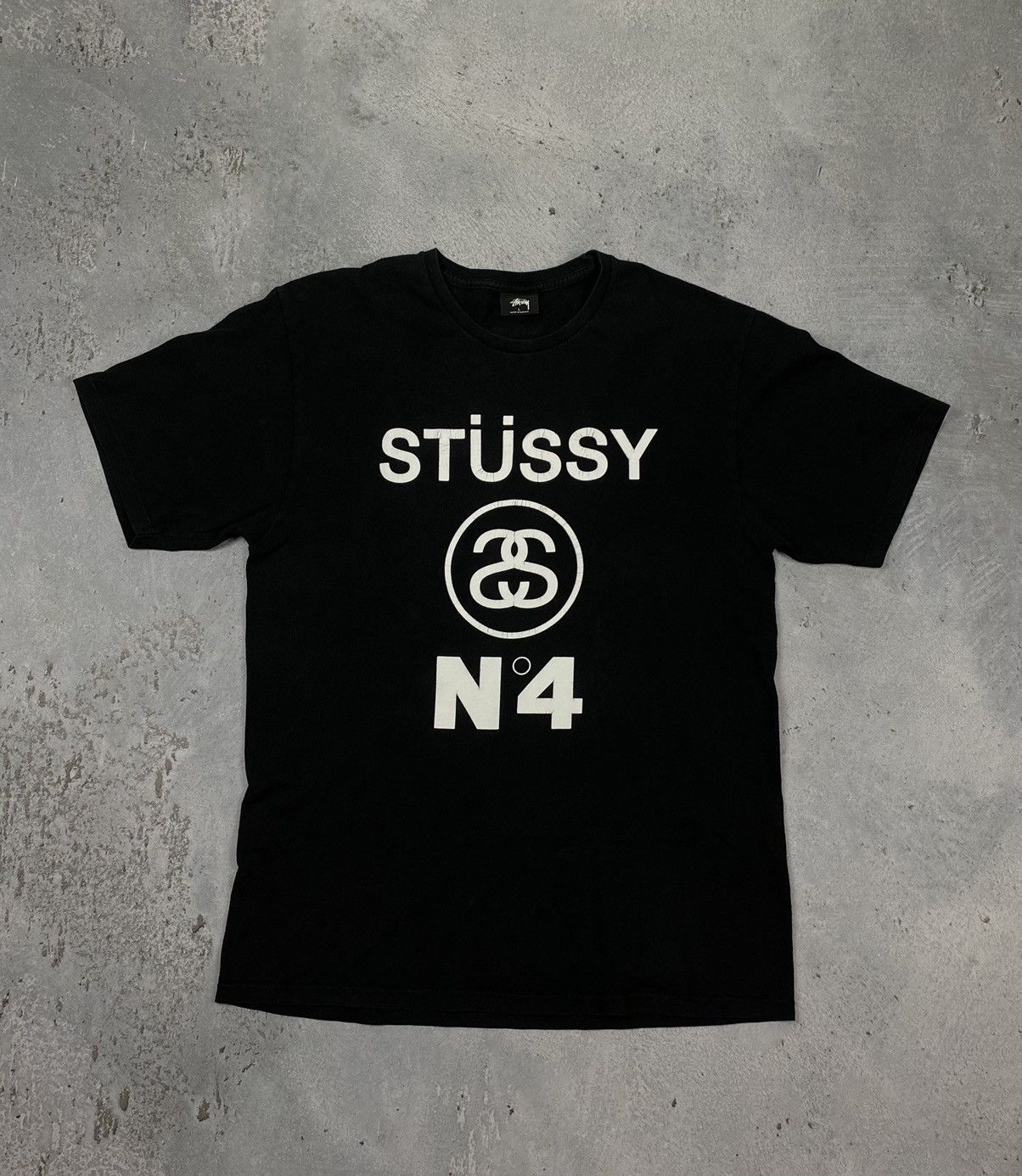 Stussy Stussy big logo front t shirt big logo Size US L / EU 52-54 / 3 - 1 Thumbnail