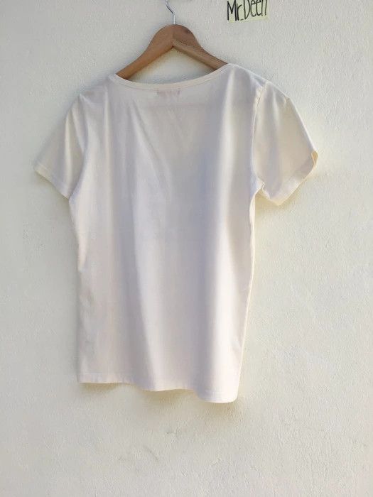 Barbara Kruger Barbara Kruger Tshirt Who is Healed? Who is housed? Size US S / EU 44-46 / 1 - 5 Thumbnail