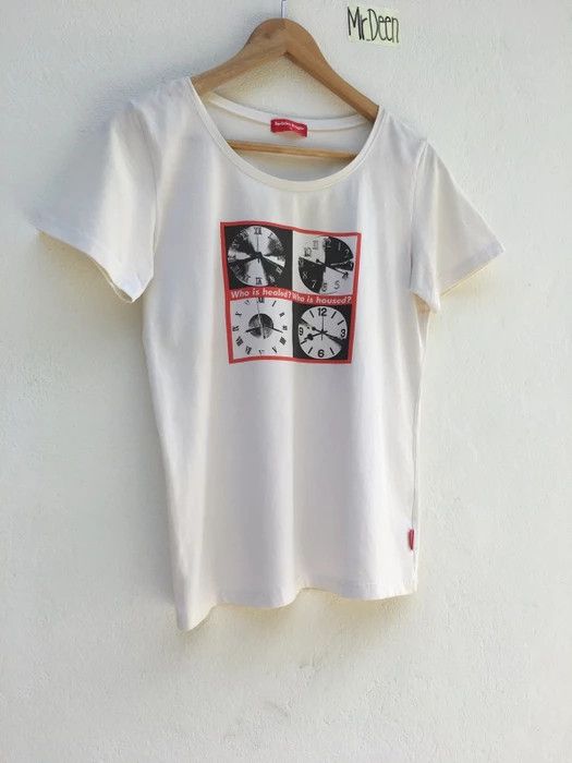 Barbara Kruger Barbara Kruger Tshirt Who is Healed? Who is housed? Size US S / EU 44-46 / 1 - 3 Thumbnail