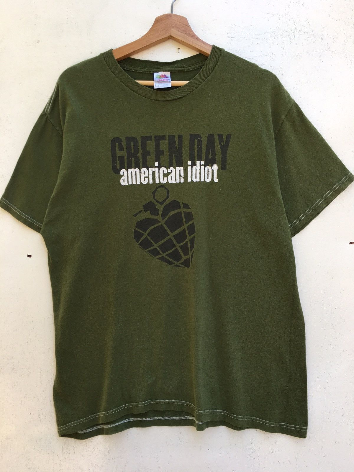 Band Tees Vintage Green Day American Idiot Tour Tshirt Size US L / EU 52-54 / 3 - 5 Thumbnail