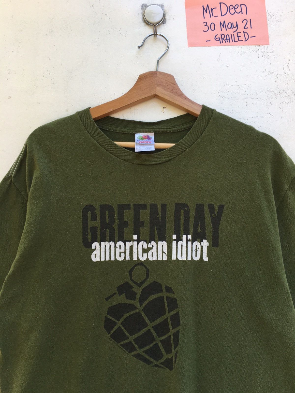 Band Tees Vintage Green Day American Idiot Tour Tshirt Size US L / EU 52-54 / 3 - 6 Thumbnail