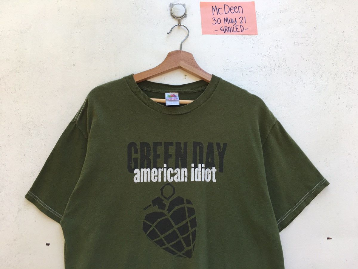 Band Tees Vintage Green Day American Idiot Tour Tshirt Size US L / EU 52-54 / 3 - 1 Thumbnail