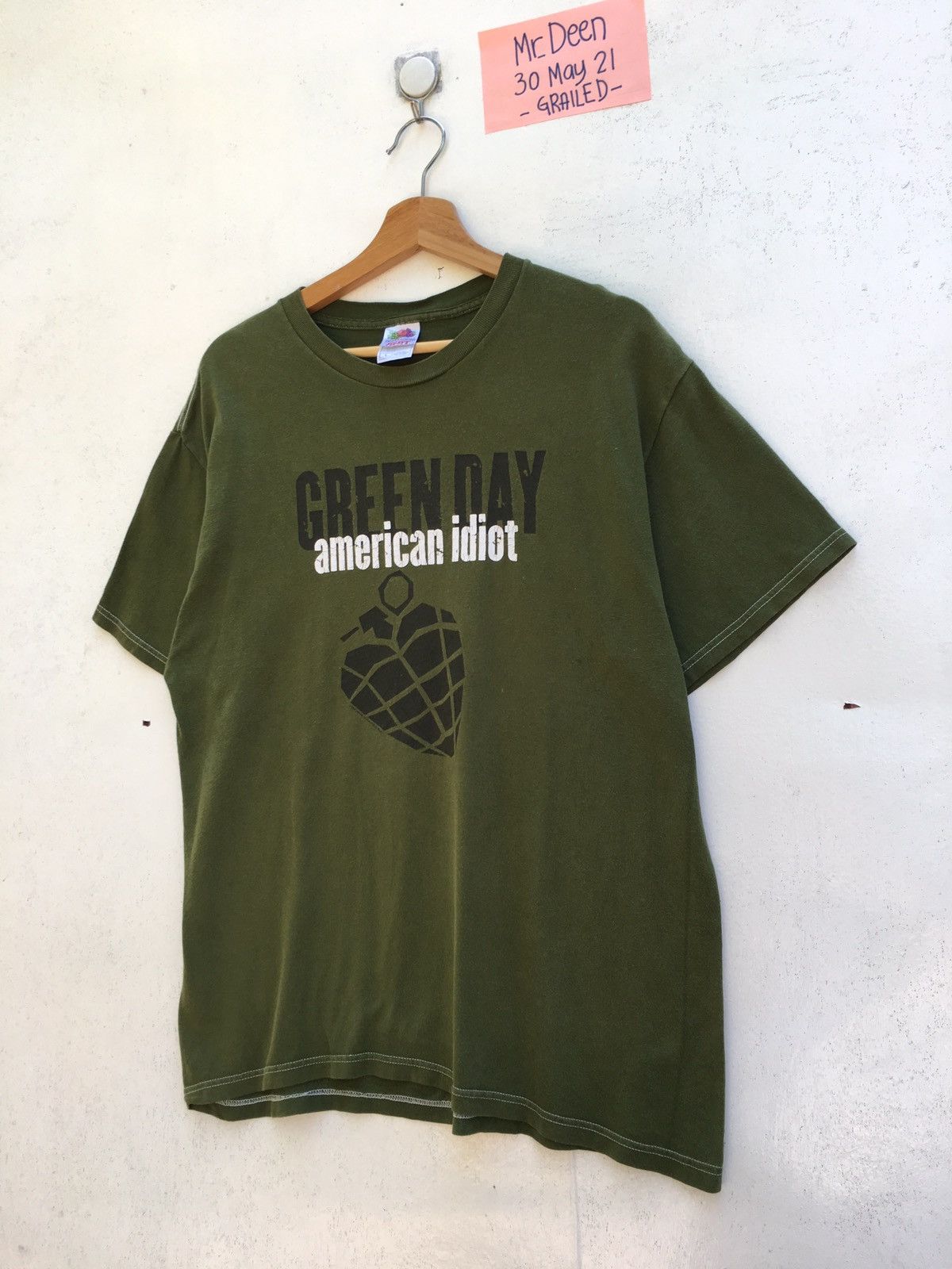 Band Tees Vintage Green Day American Idiot Tour Tshirt Size US L / EU 52-54 / 3 - 4 Thumbnail