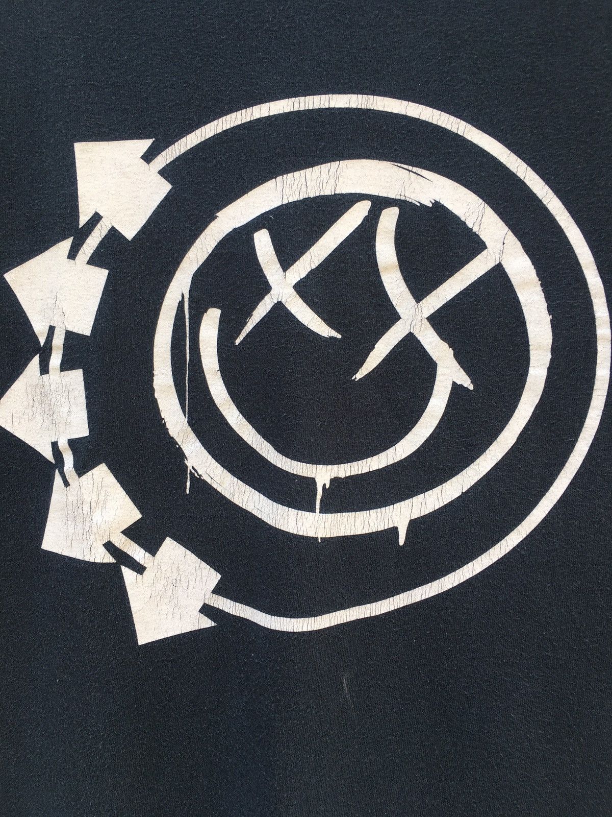 Band Tees Vintage Rare BLINK 182 Smiley Logo Tshirt Size US L / EU 52-54 / 3 - 8 Thumbnail