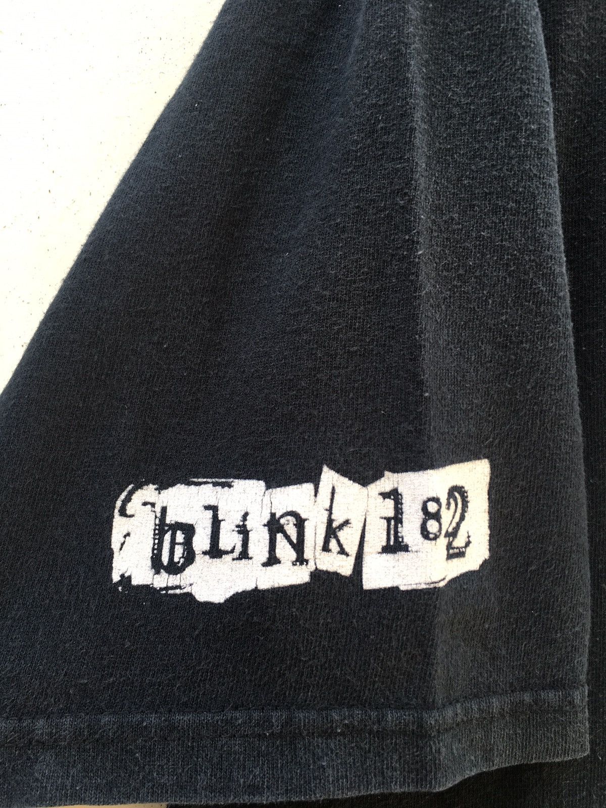 Band Tees Vintage Rare BLINK 182 Smiley Logo Tshirt Size US L / EU 52-54 / 3 - 10 Thumbnail