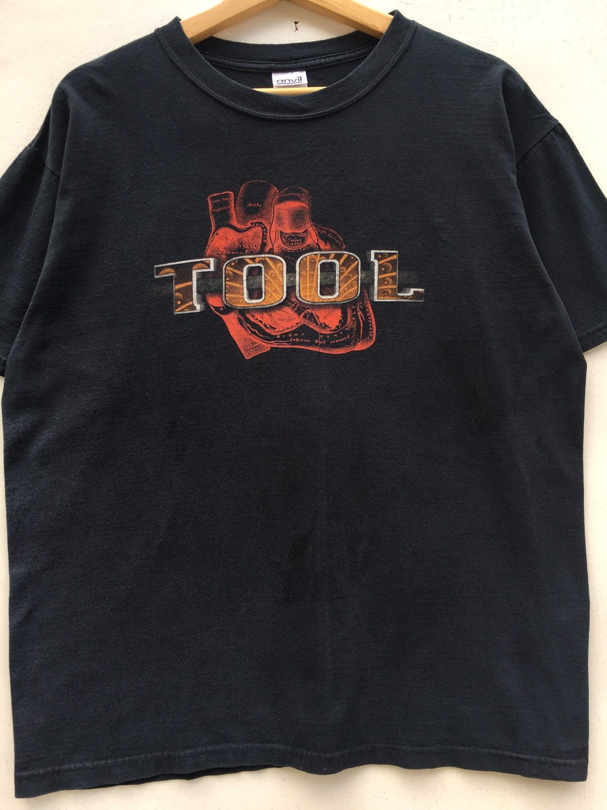 Band Tees Vintage TOOL Undertow Heart Anatomy Band T-Shirt Size US L / EU 52-54 / 3 - 6 Thumbnail