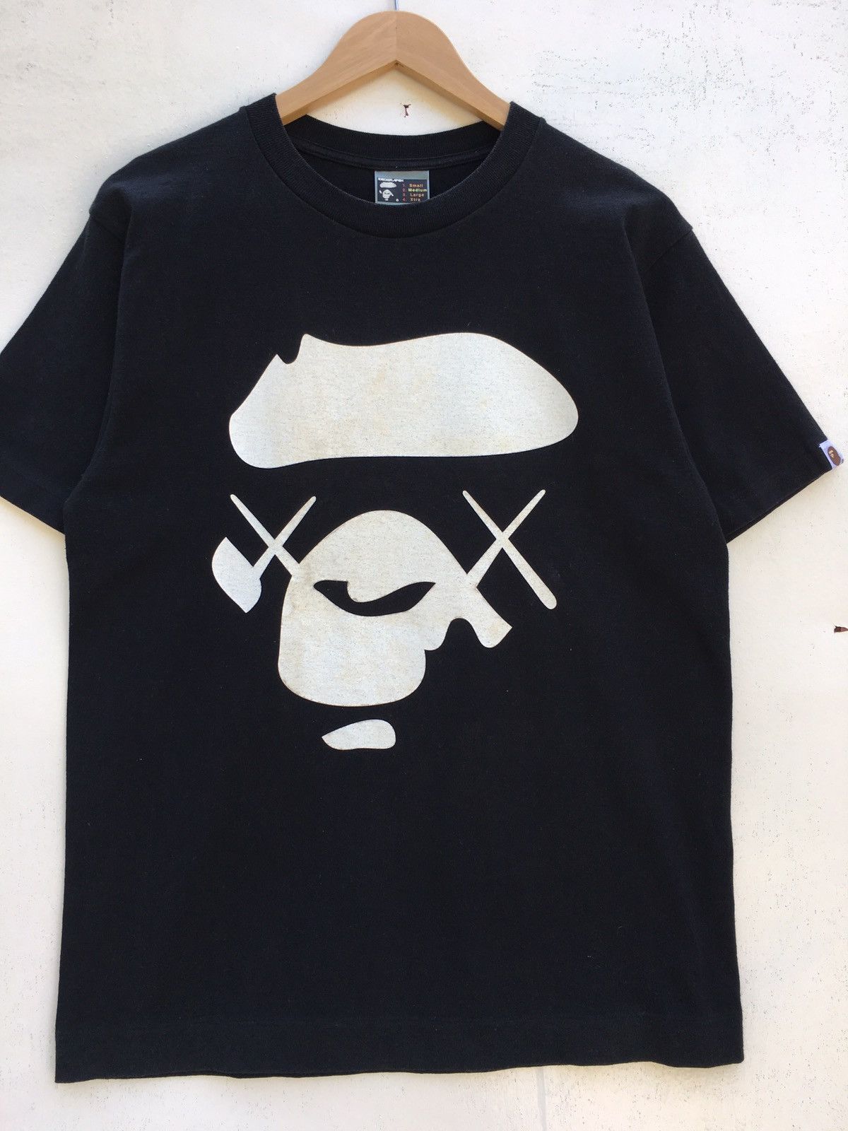 Bape × Kaws Bape x Kaws Ape Face Tee Size US M / EU 48-50 / 2 - 4 Thumbnail