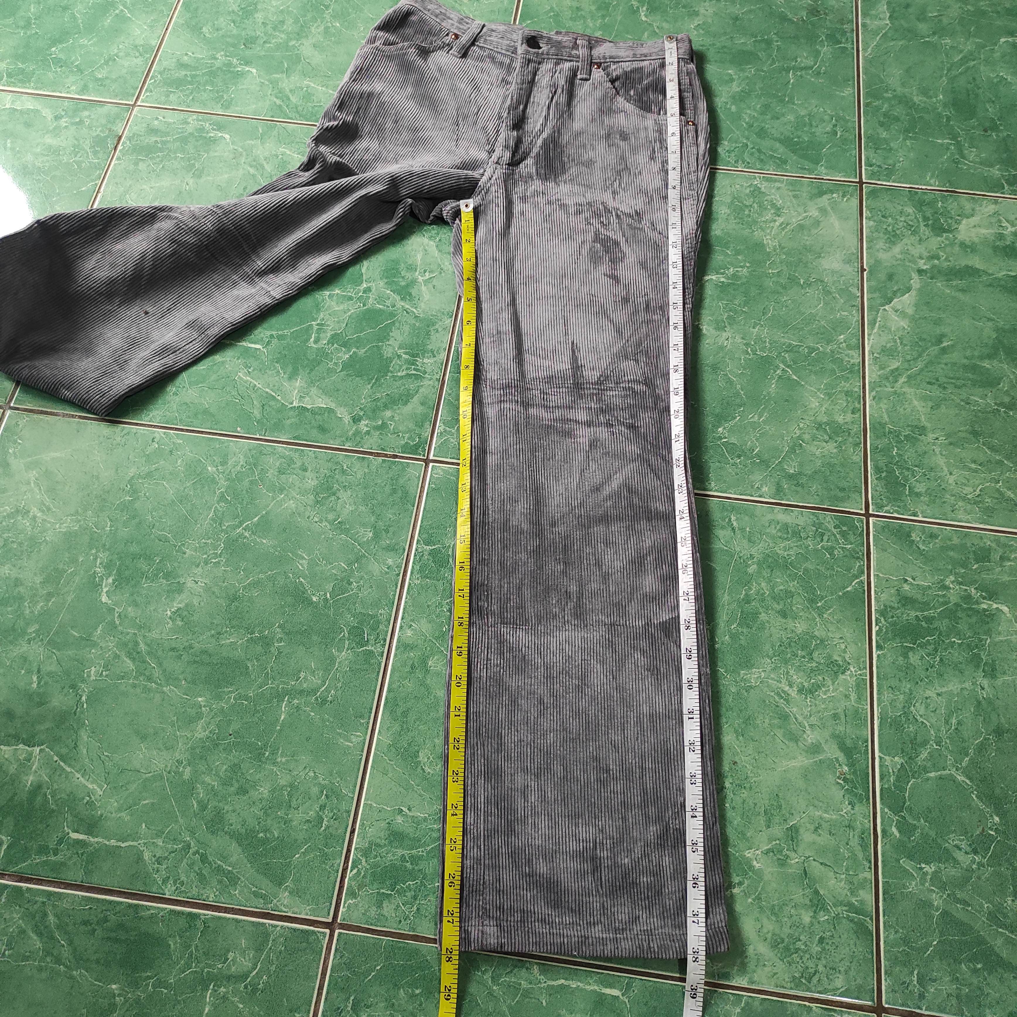 Fruit Of The Loom VINTAGE Fruit Of The Loom X Edwin Corduroy Pants Size US 26 / EU 42 - 17 Thumbnail