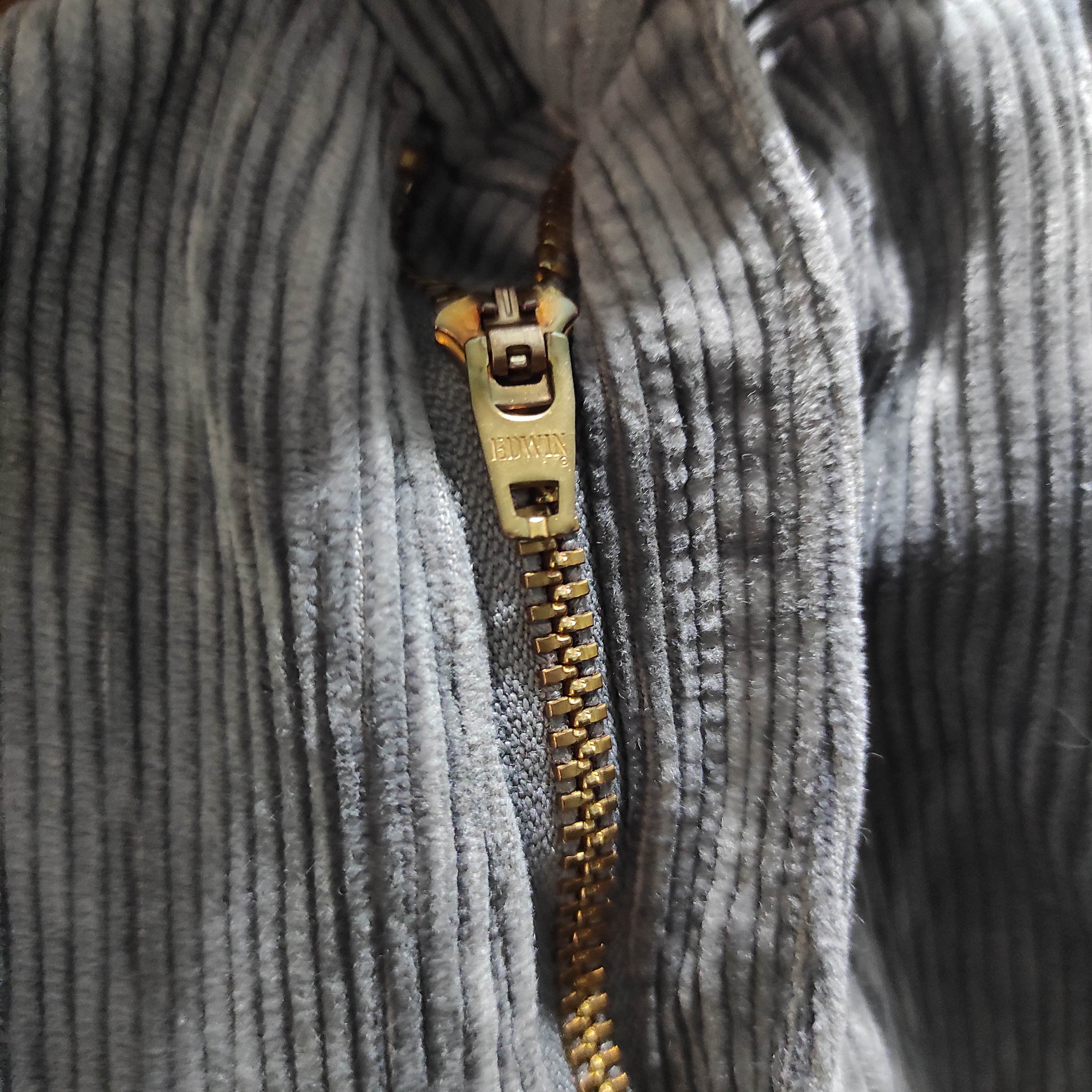 Fruit Of The Loom VINTAGE Fruit Of The Loom X Edwin Corduroy Pants Size US 26 / EU 42 - 8 Thumbnail