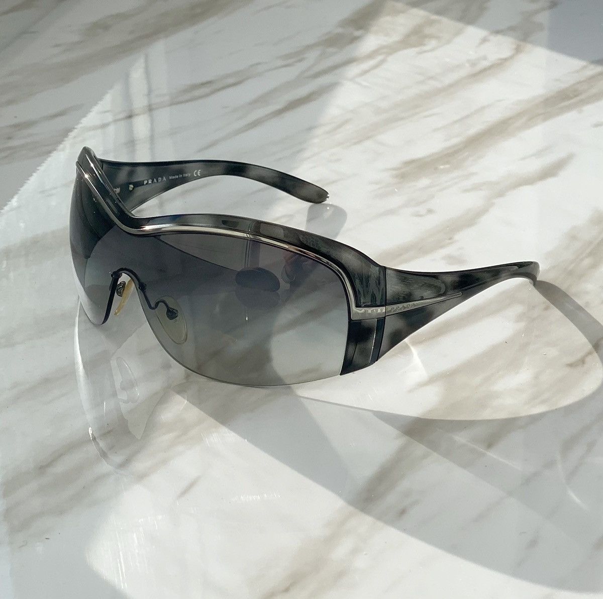 Prada × Vintage PRADA Mask Sunglasses SPR 06H Size ONE SIZE - 4 Thumbnail