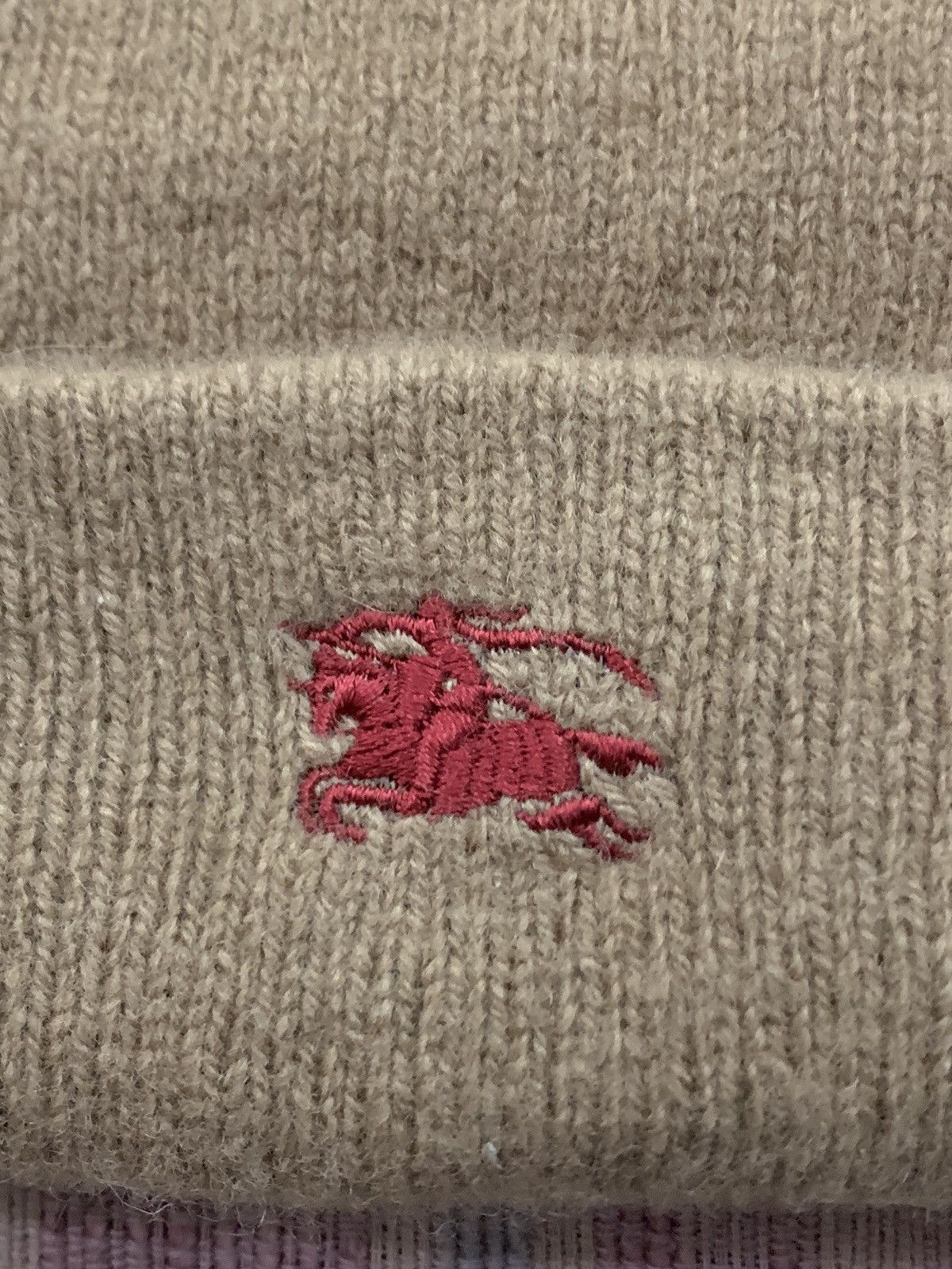 Burberry 🔥BURBERRY 100% LAMBSWOOL BANNIE MADE IN ENGLAND Size ONE SIZE - 4 Thumbnail