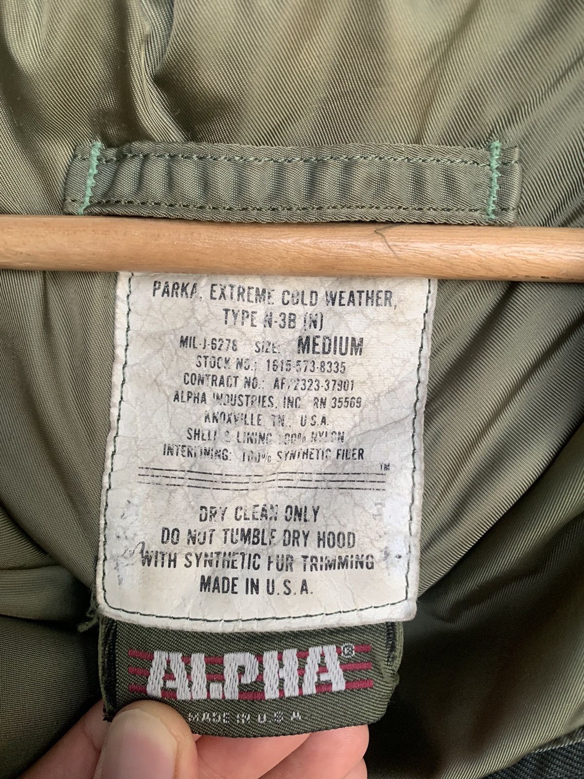 Alpha Industries 🪖Vintage FADED ALPHA INDUSTRIES EXTREME COLD WEATHER PARKA Size US L / EU 52-54 / 3 - 15 Thumbnail