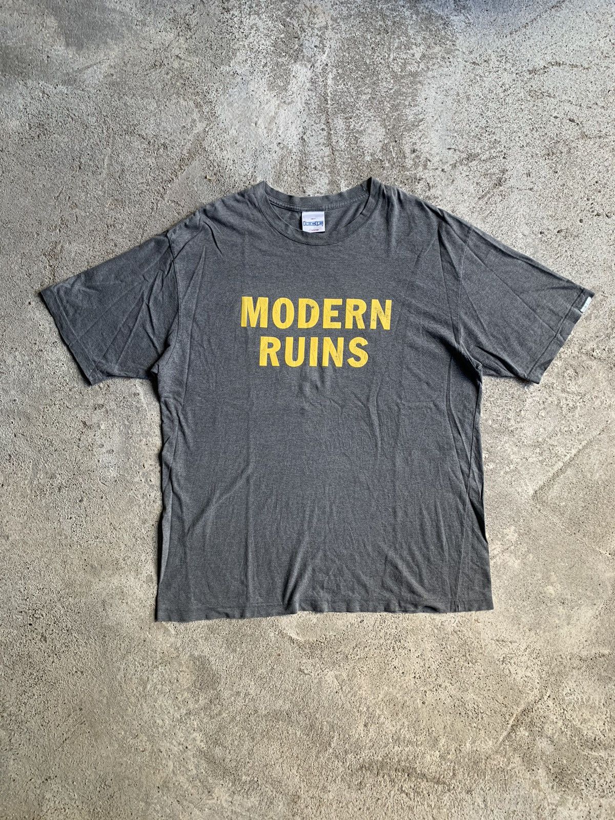 image of Vintage 00S Neighborhood Hectic Modern Ruins T-Shirt in Dark Grey, Men's (Size XL)