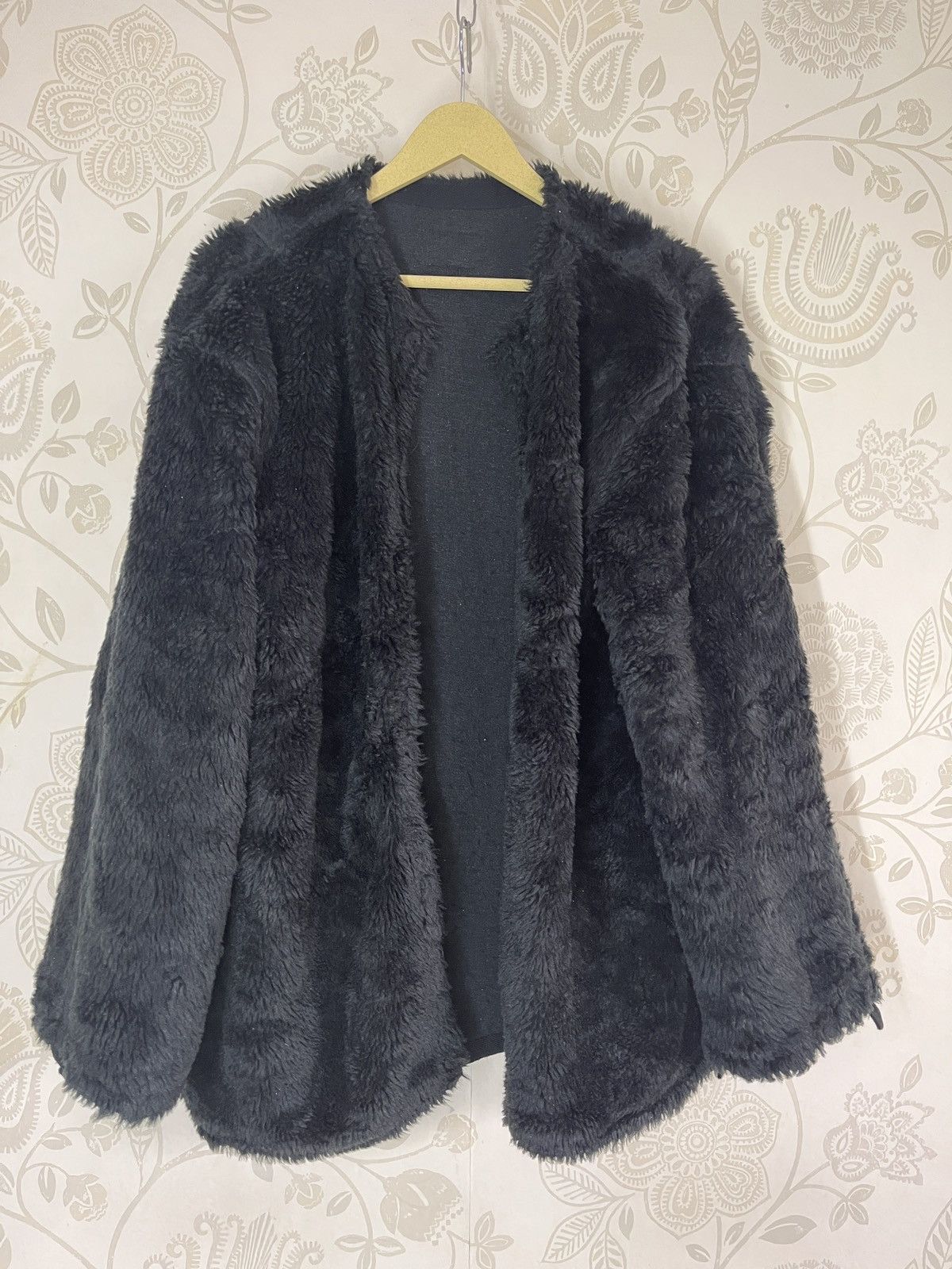 image of Lux Style Black Fur Ppfm Cloaks Capes, Men's (Size Large)