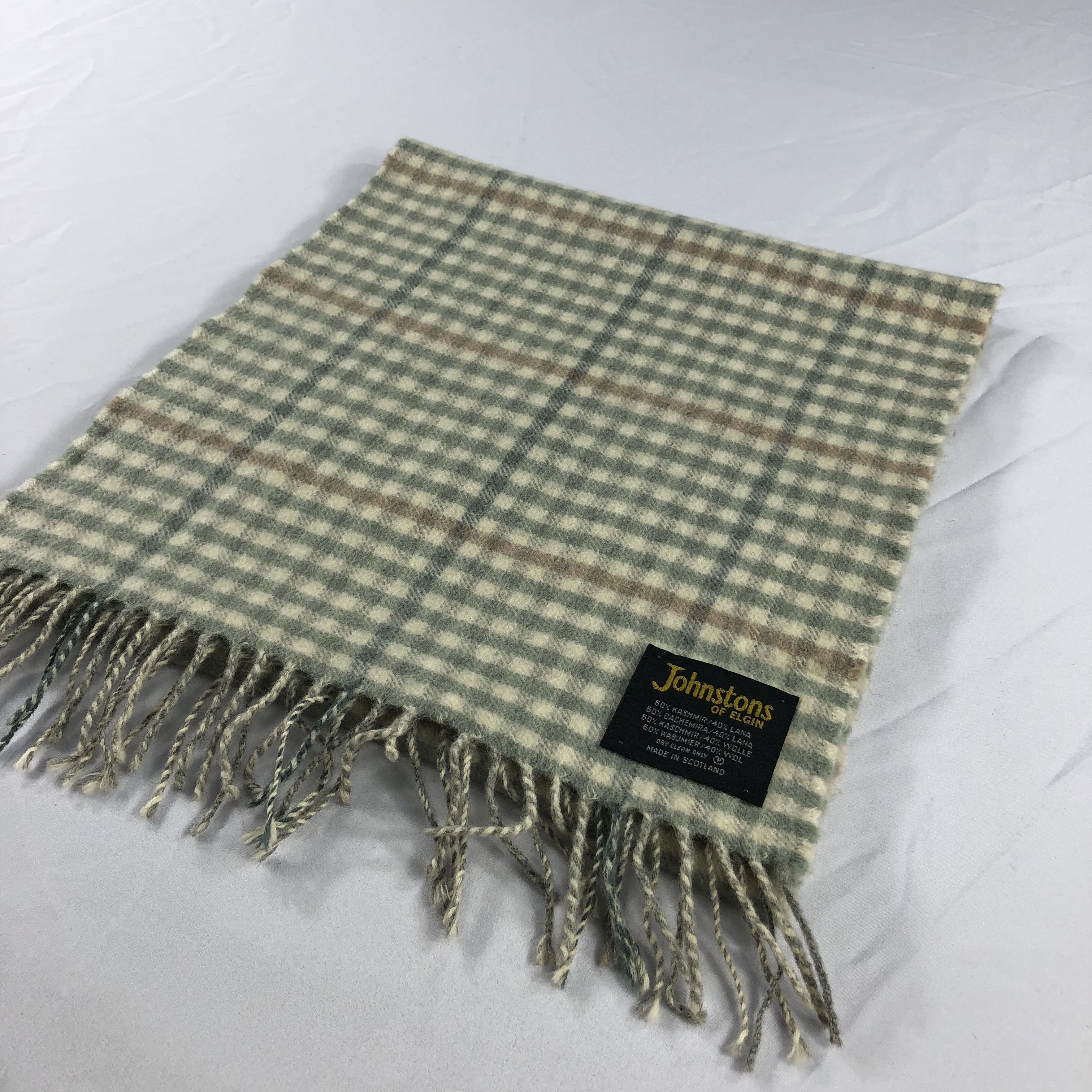 Johnstons Of Elgin Johnstons of Elgin Cashmere Gingham Scarf Muffler V1051 Size ONE SIZE - 3 Thumbnail