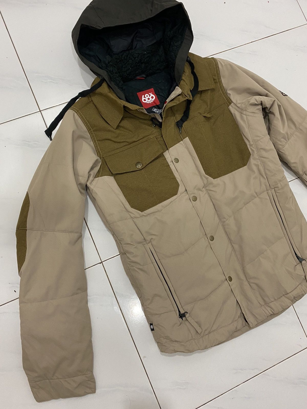 686 686 Warmix Puffer Jacket Size XS-S Size US XS / EU 42 / 0 - 3 Thumbnail