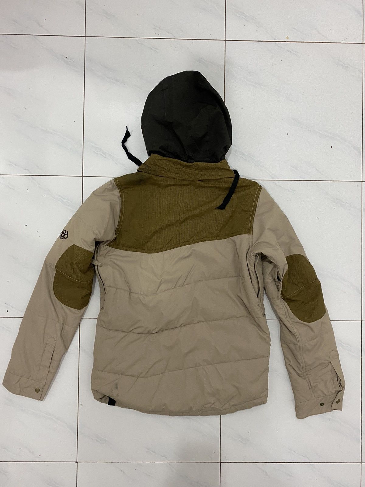 686 686 Warmix Puffer Jacket Size XS-S Size US XS / EU 42 / 0 - 10 Thumbnail