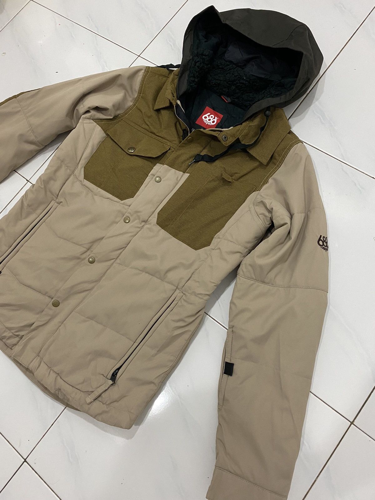 686 686 Warmix Puffer Jacket Size XS-S Size US XS / EU 42 / 0 - 4 Thumbnail