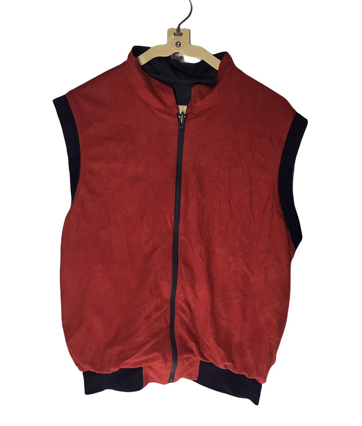 Japanese Brand Black&white sportwear reversible sleeveless zipper jacket Size US L / EU 52-54 / 3 - 3 Thumbnail