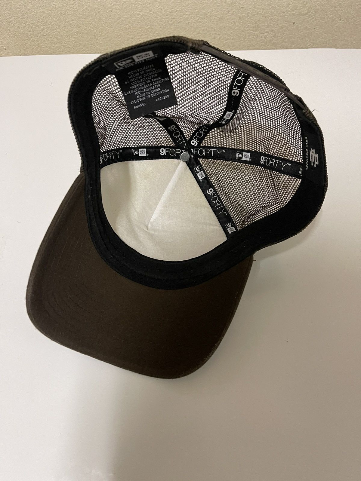 Eric Emanuel × New Era EE Trucker Hat Size ONE SIZE - 6 Thumbnail