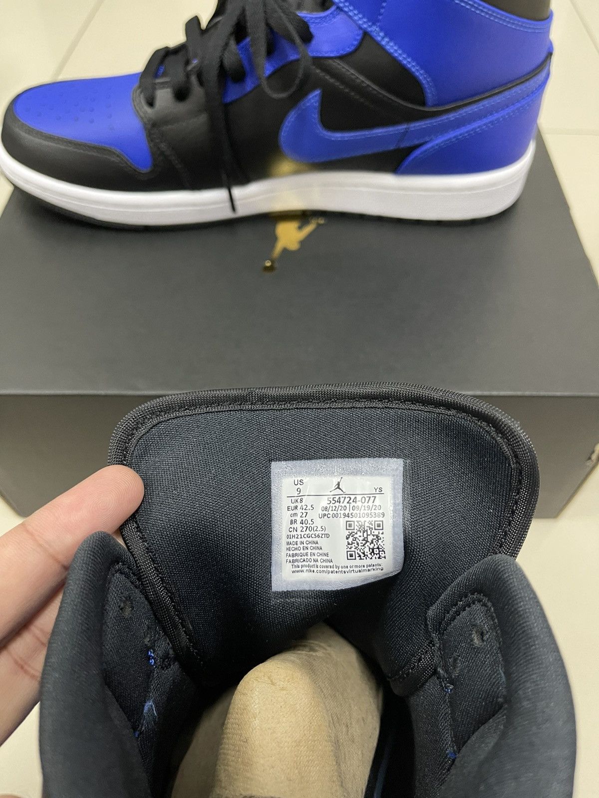 Jordan Brand Rare NIKE AIR JORDAN AJ1 Mid Hyper Royal Size US 9 / EU 42 - 9 Thumbnail