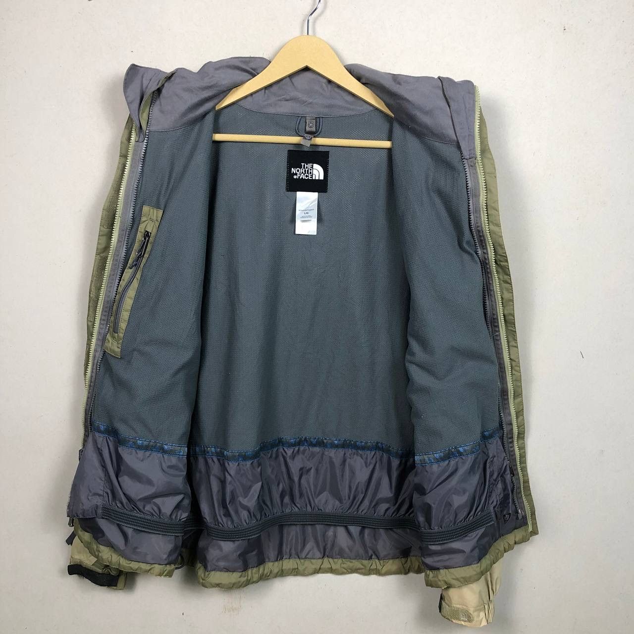 Goretex × The North Face The North Face Hardshell Quest Brown Green Army Jacket Size US L / EU 52-54 / 3 - 3 Thumbnail