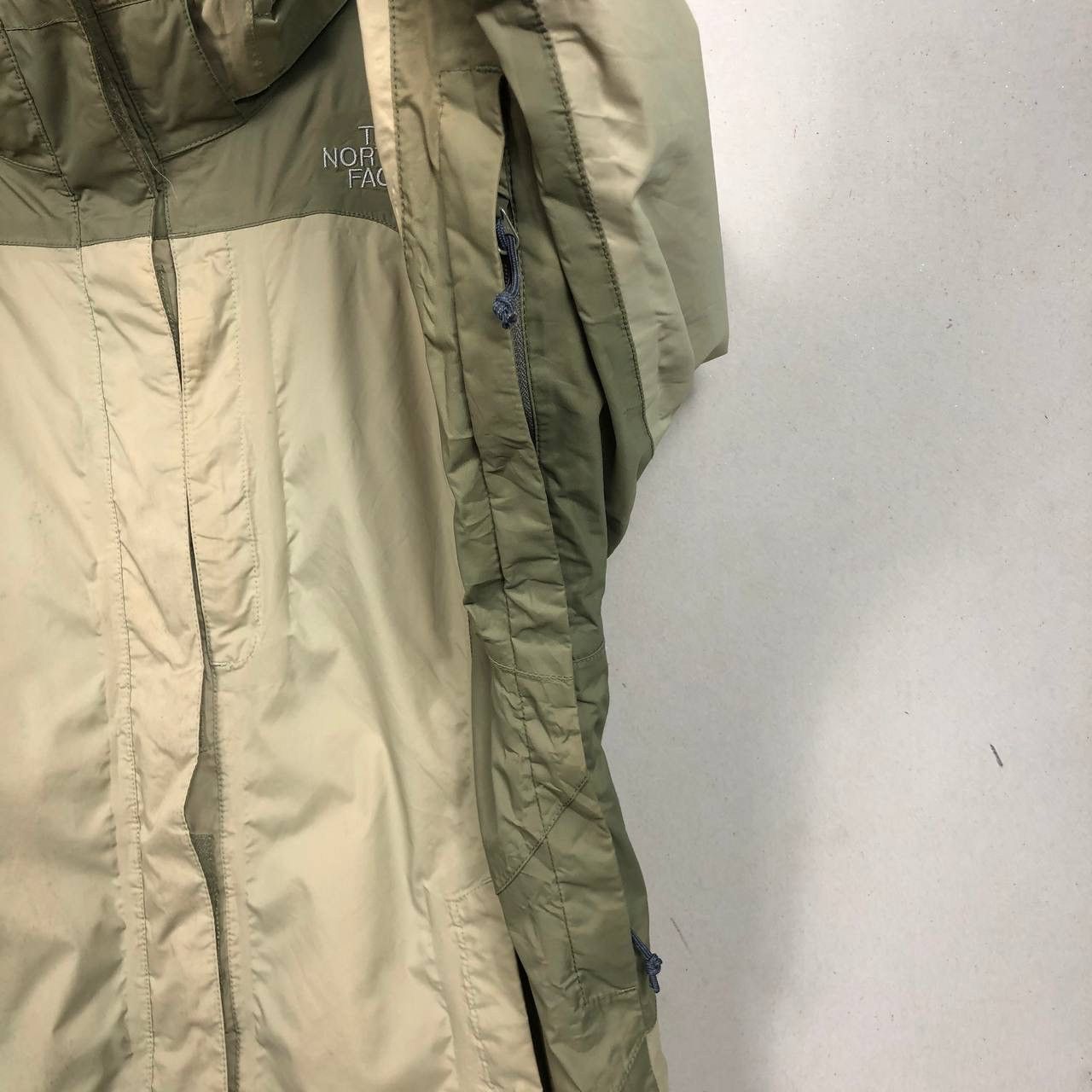 Goretex × The North Face The North Face Hardshell Quest Brown Green Army Jacket Size US L / EU 52-54 / 3 - 6 Thumbnail