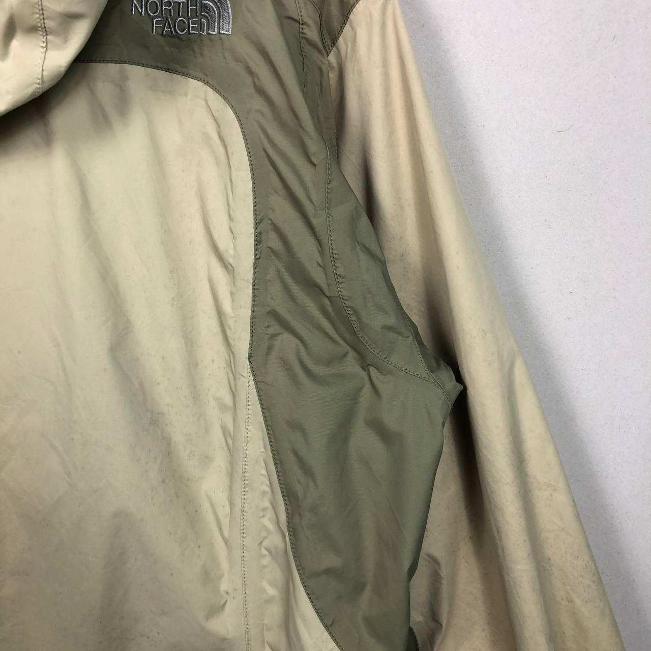 Goretex × The North Face The North Face Hardshell Quest Brown Green Army Jacket Size US L / EU 52-54 / 3 - 12 Thumbnail