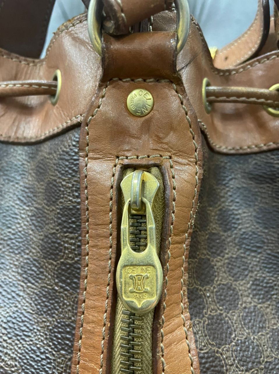 Celine Authentic CELINE Bucket Bag Size ONE SIZE - 6 Thumbnail