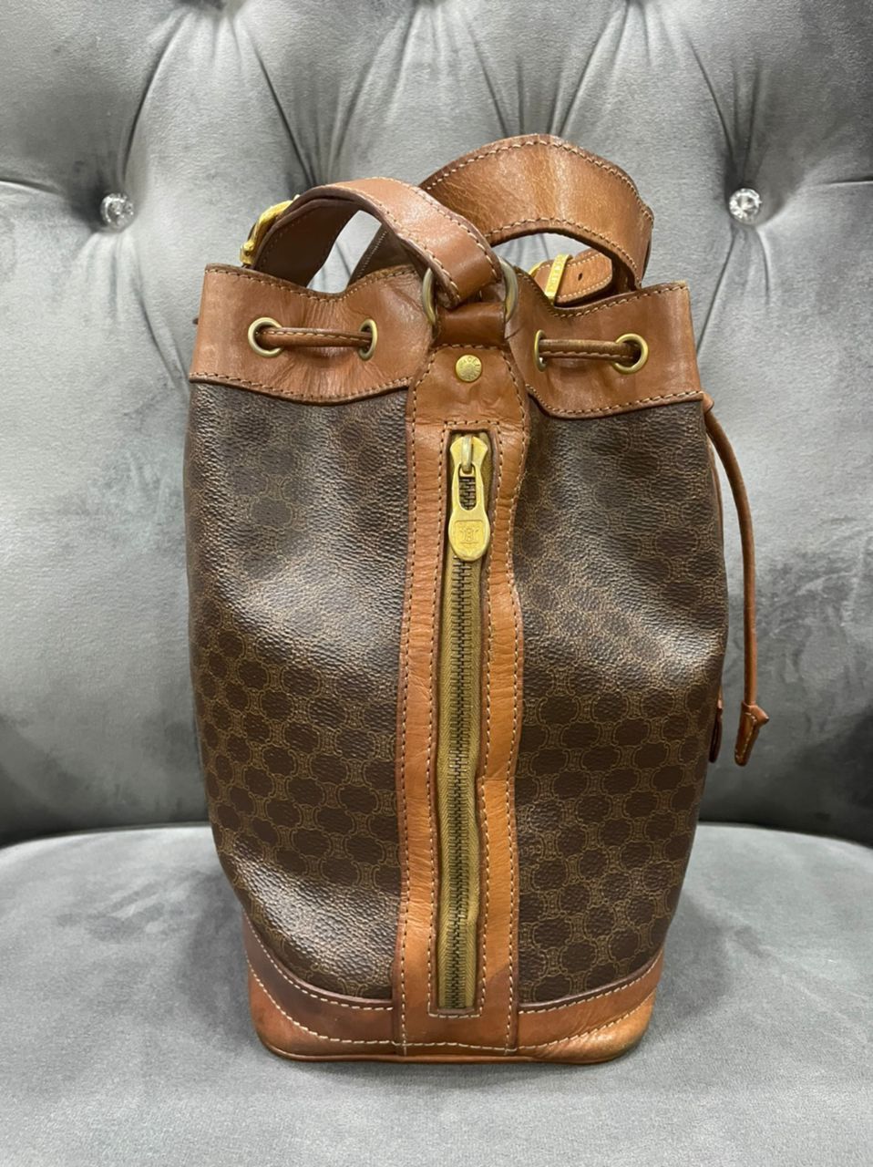 Celine Authentic CELINE Bucket Bag Size ONE SIZE - 4 Thumbnail