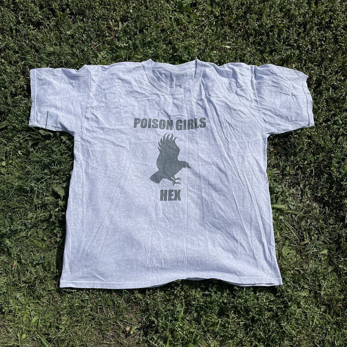Vintage Vintage Y2K Sun Faded Poison Girls Hex Graphic Tee Cropped L Size US L / EU 52-54 / 3 - 1 Thumbnail
